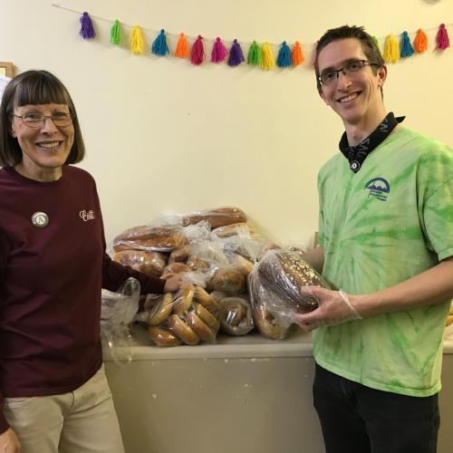 Program Spotlight: Grateful Bread Food Pantry