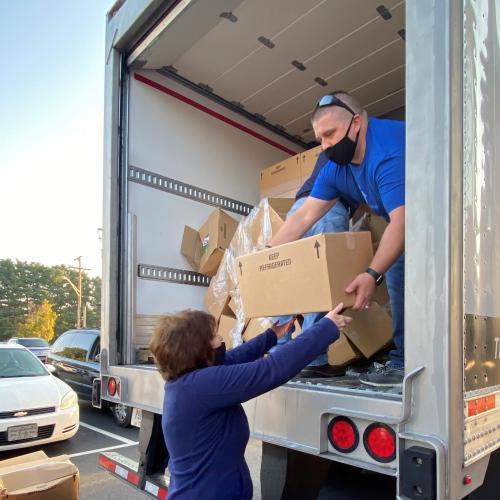 Christian Appalachian Project distributes more than 1,200 food boxes in Rockcastle County