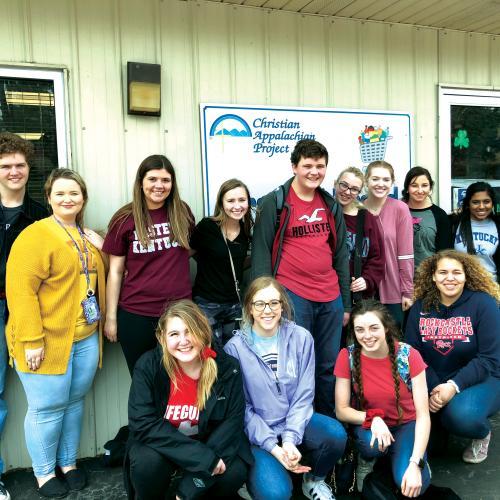 RCHS Honors Club Learns Through Service