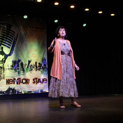 KENTUCKY STORYTELLER WEAVES FASCINATING MOUNTAIN TALES